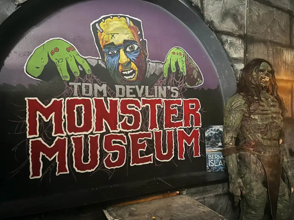 Home - Tom Devlin's Monster Museum